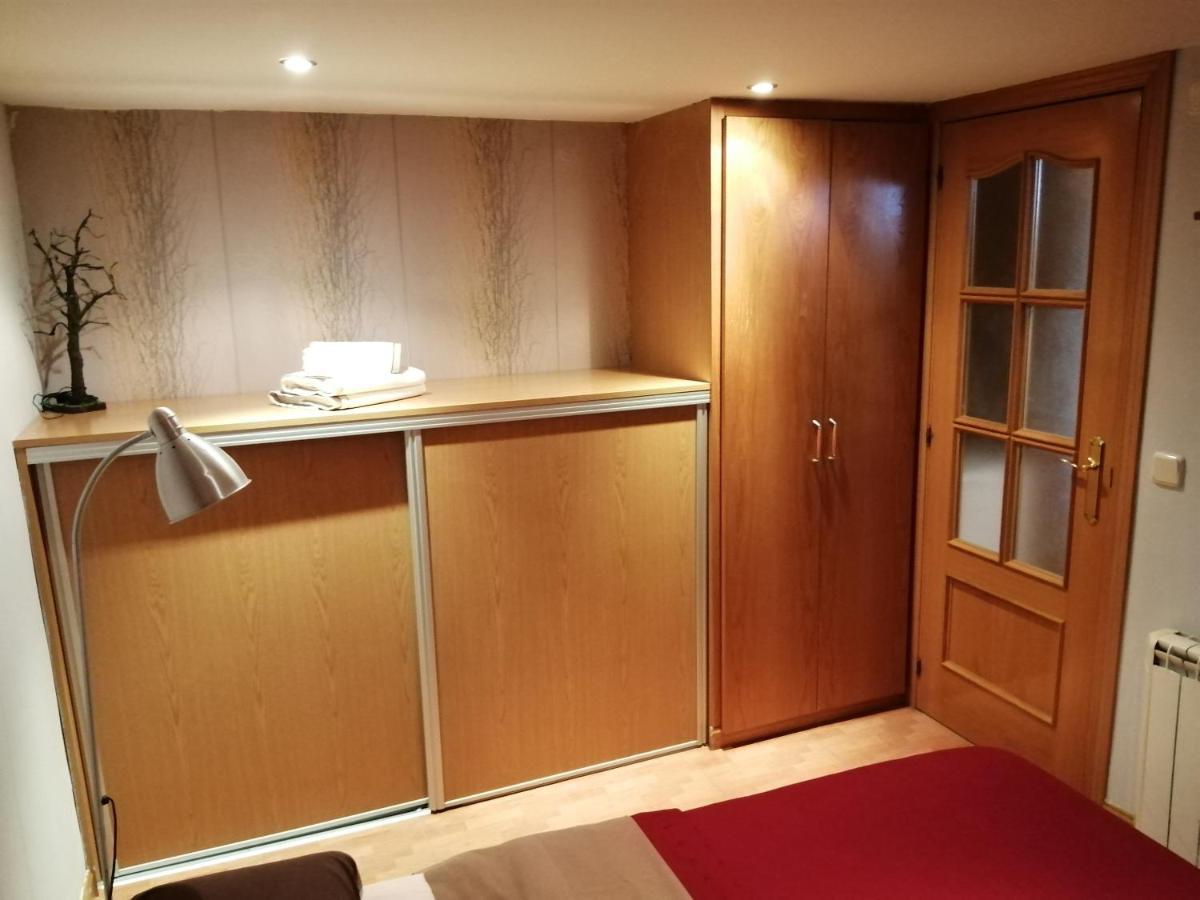 Apartamentos Deluxe Barajas Madrid Ngoại thất bức ảnh