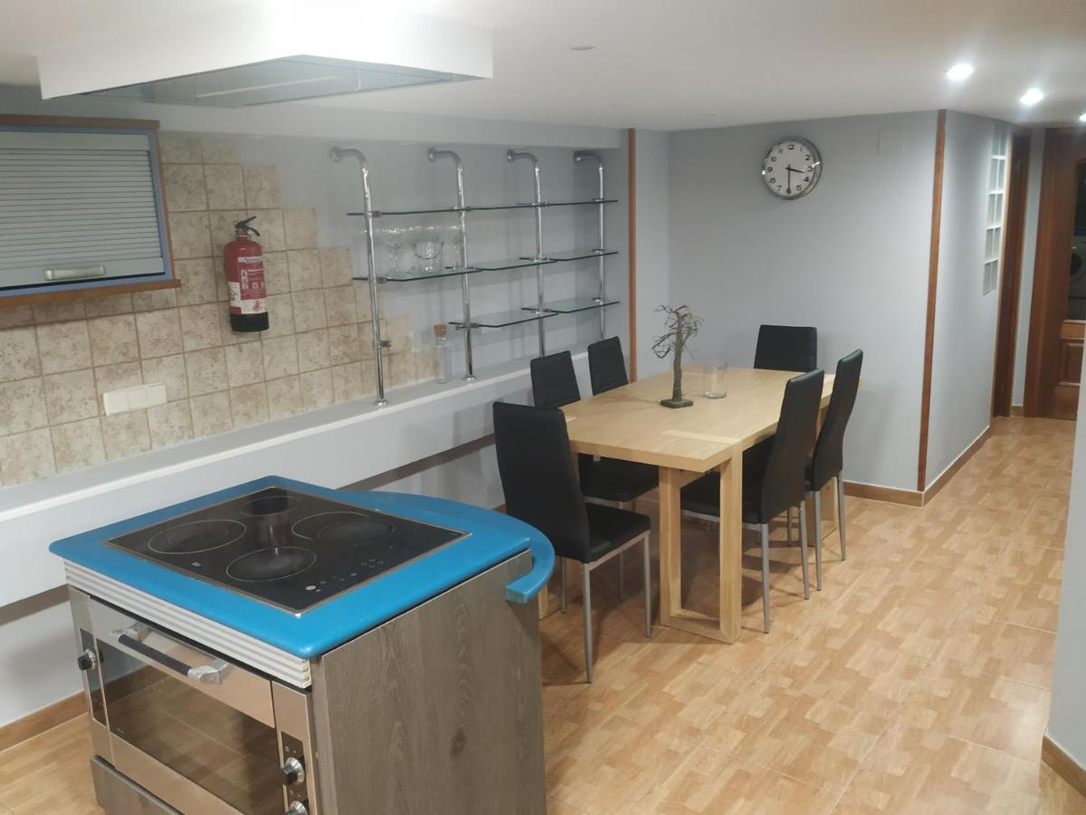 Apartamentos Deluxe Barajas Madrid Ngoại thất bức ảnh