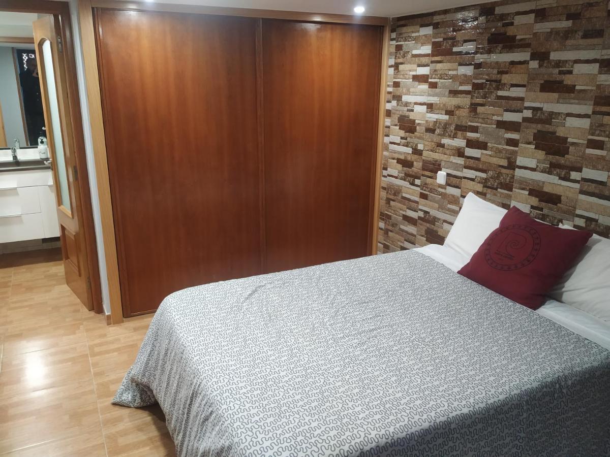 Apartamentos Deluxe Barajas Madrid Ngoại thất bức ảnh