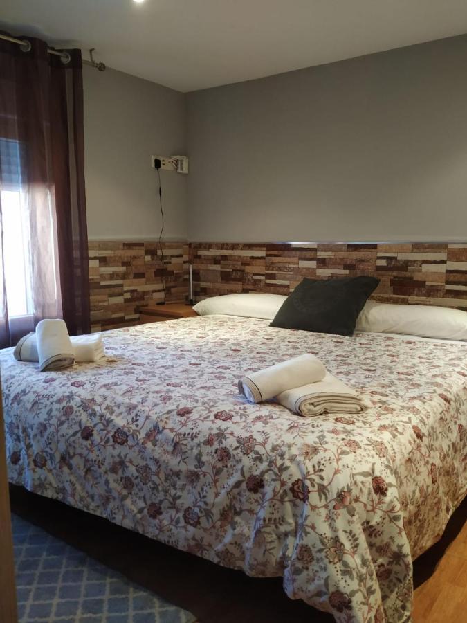 Apartamentos Deluxe Barajas Madrid Ngoại thất bức ảnh