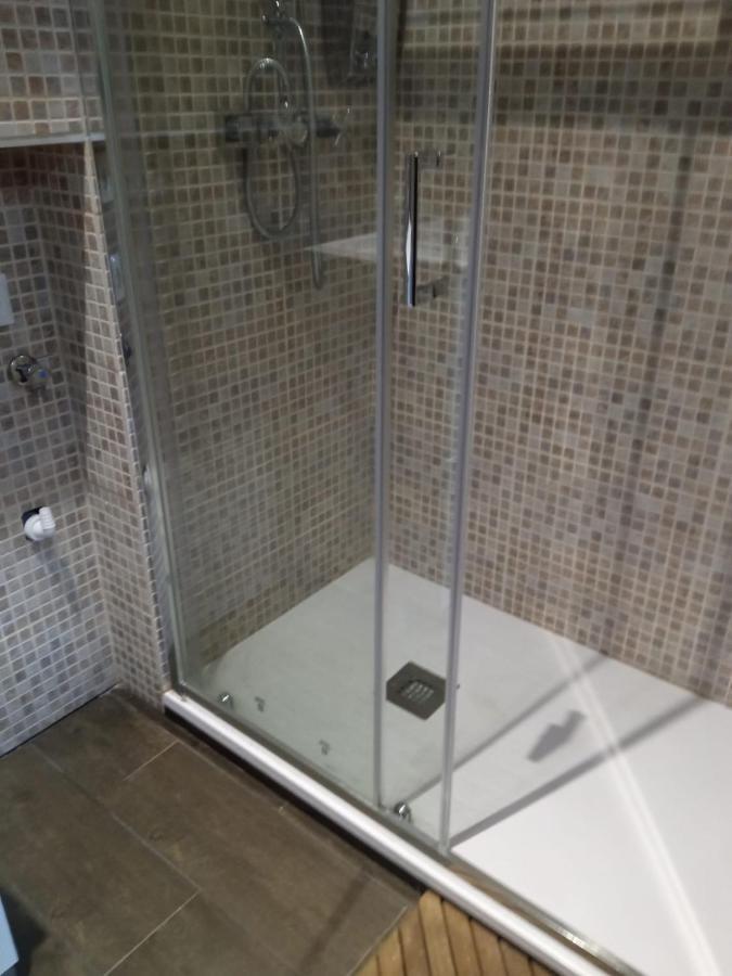Apartamentos Deluxe Barajas Madrid Ngoại thất bức ảnh
