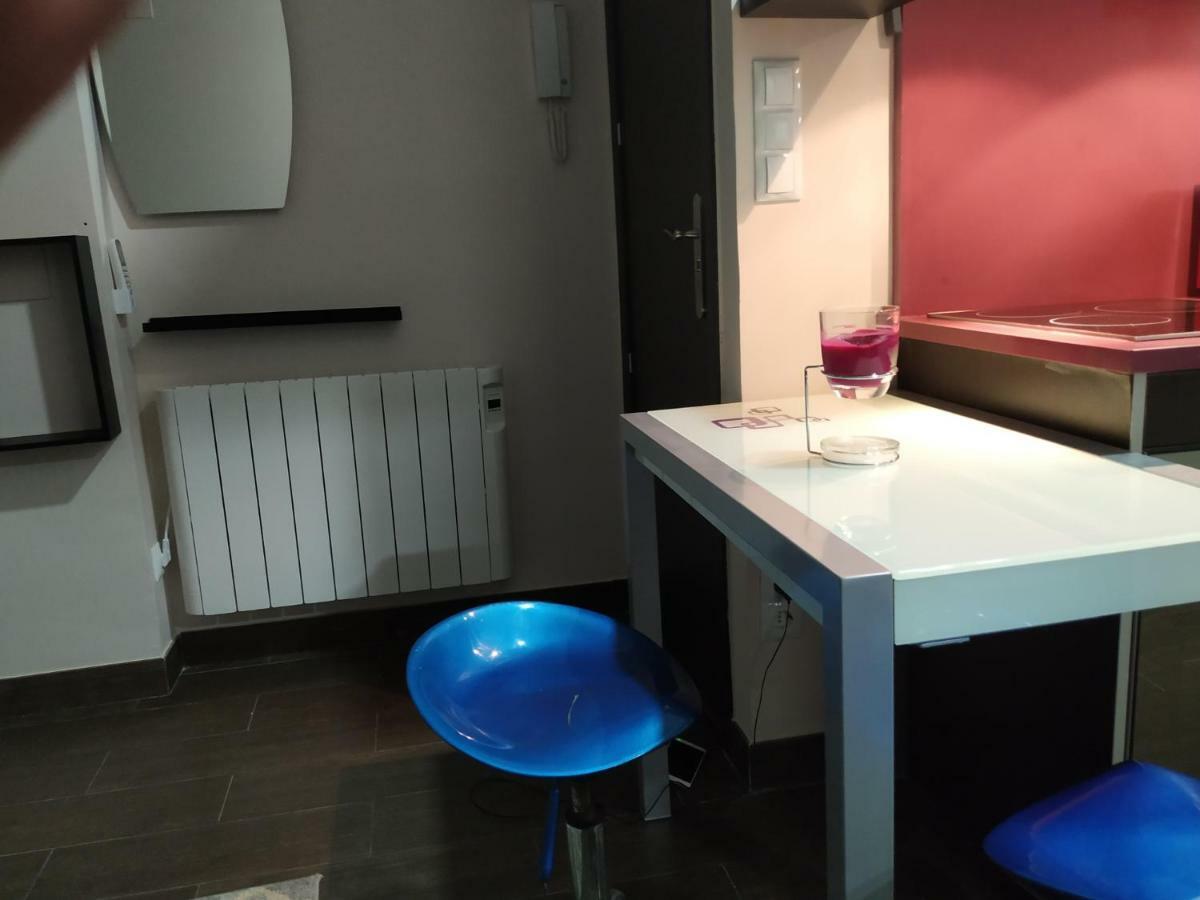 Apartamentos Deluxe Barajas Madrid Ngoại thất bức ảnh