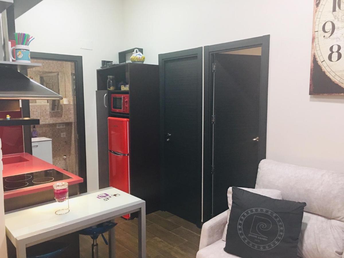Apartamentos Deluxe Barajas Madrid Ngoại thất bức ảnh
